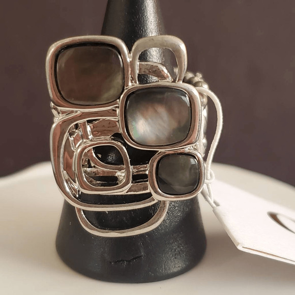 Silvertone Modernist Ring with Faux Abalone and Stretch Band NWT - Picture 1 of 6